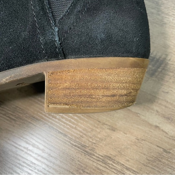 Kensie Garry Women Black Suede Side Zipper Low Stacked Square Heel Booties sz 9M - Picture 13 of 13